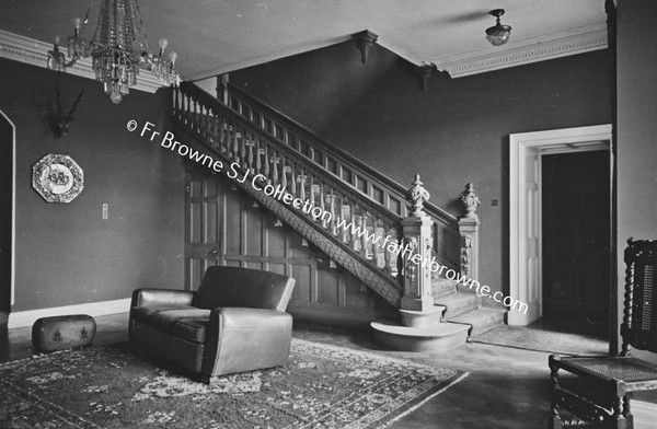 HERBERTSTOWN HOUSE CARVED OAK STAIRS